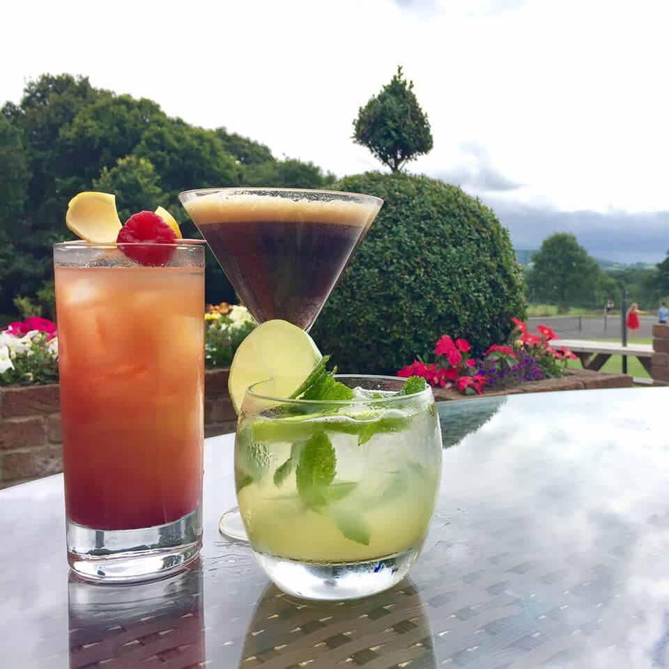 Al Fresco drinks at the Coppleridge